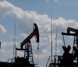 US renews Russian oil waiver amid Iran war-driven price shocks