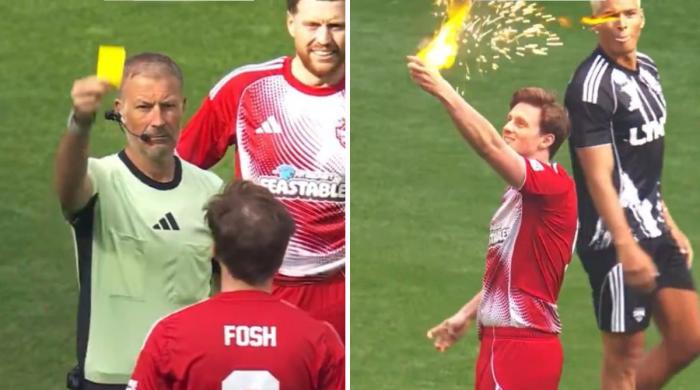 Watch: Max Fosh sets referee's yellow card on FIRE during Sidemen Charity Match