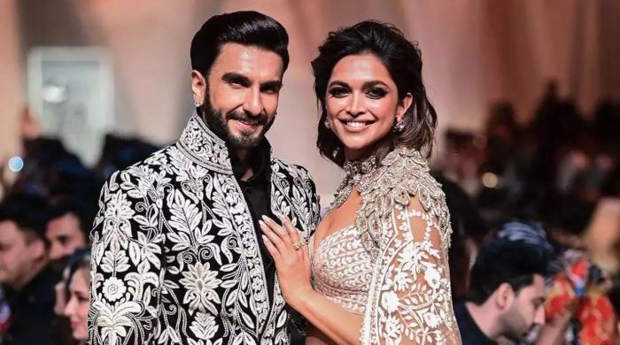 Deepika Padukone, Ranveer Singh announce second pregnacy with baby Dua