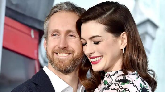 Anne Hathaway pays tribute to husband Adam Shulman for supporting dreams