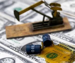 Oil surges over 7%, stocks slide as Iran-US naval flare-up unsettles markets