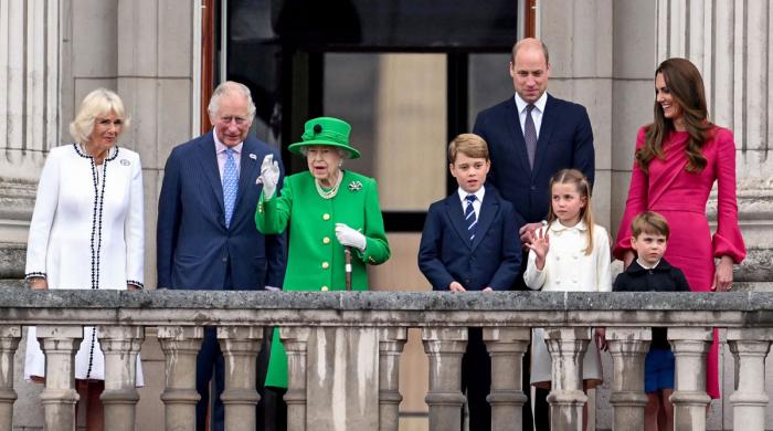 King Charles finally picks sides: William-Kate in, Harry-Meghan out