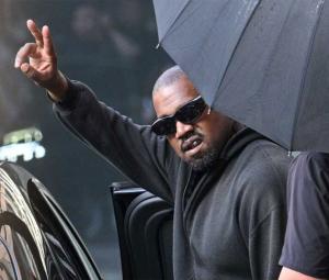 Kanye West exits quietly after private visit to Human Rights Center
