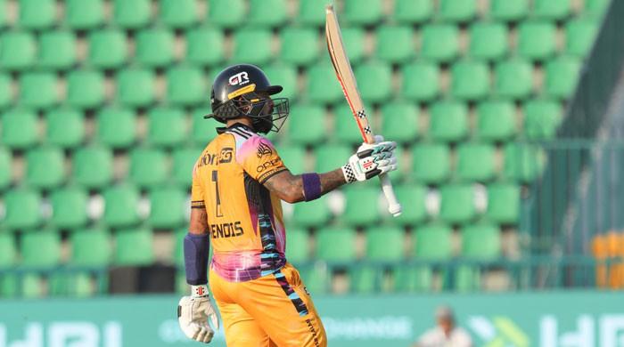 PSL 11: Mendis, Farhan steer Peshawar Zalmi to dominant win against Karachi Kings