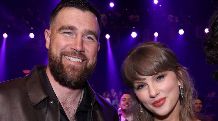 Taylor Swift keeps media busy with swindling wedding dates: Surprise update