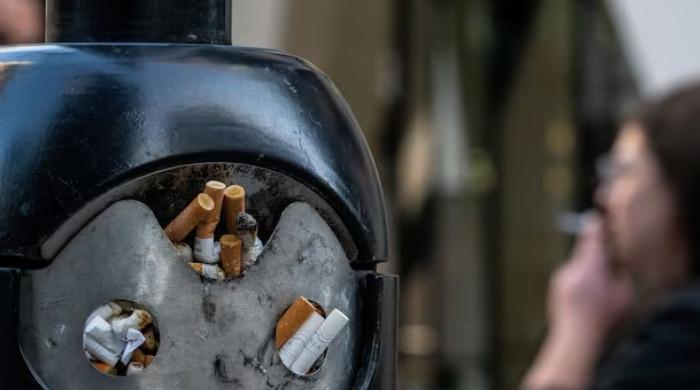UK lawmakers approve lifetime smoking ban for today's under-18s