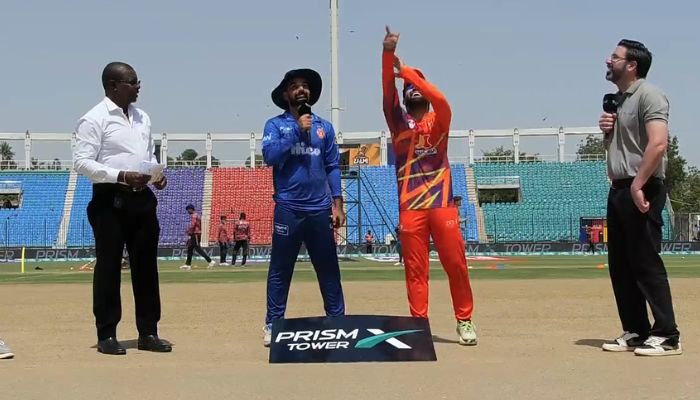 RawalPindiz captain Muhammad Rizwan and Islamabad United skipper Shadab Khan at the toss for PSL 11 at National Bank Stadium, Karachi, on April 23, 2026. — Screengrab