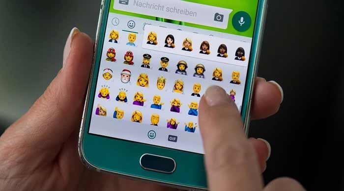 WhatsApp to let users turn images into stickers instantly