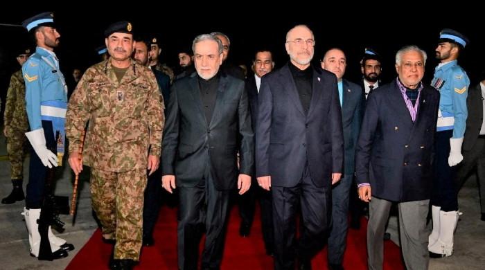 Iran's FM Araghchi expected in Islamabad today ahead of potential talks with US