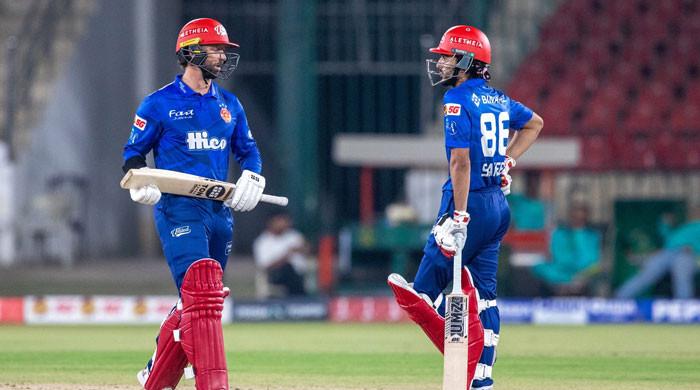 United inflict humiliating eight-wicket defeat on Kingsmen in PSL encounter