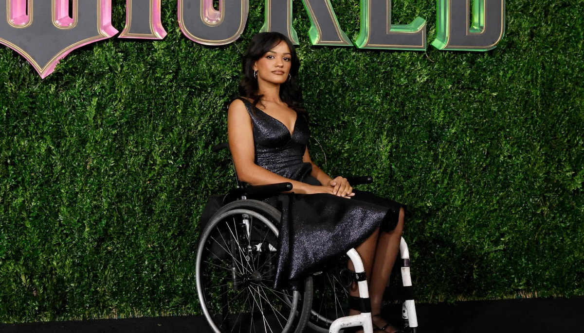 'Wicked' star slams airline policy after shocking boarding denial 