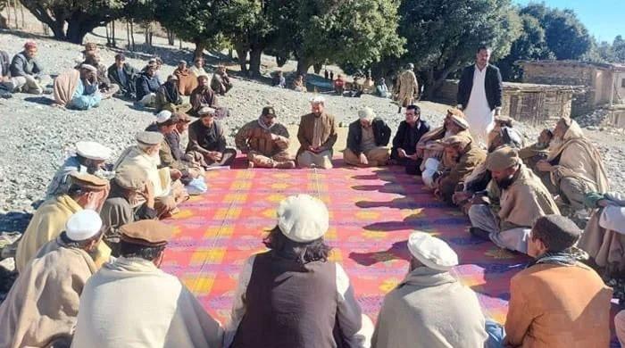 Jirga calls for immediate, dignified return of displaced Tirah residents