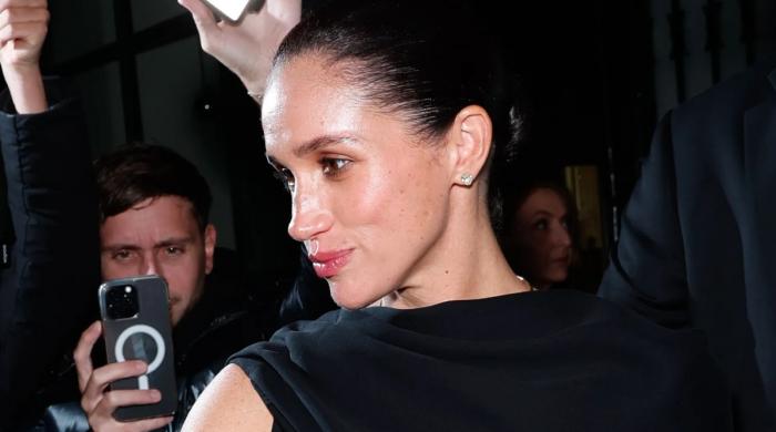 Meghan Markle takes 'dig' at royal family with bold statement 