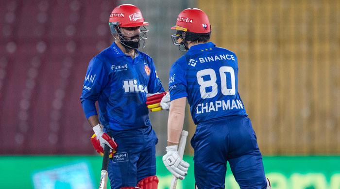 PSL 11: United thump Sultans to set up Qualifiers clash with Zalmi