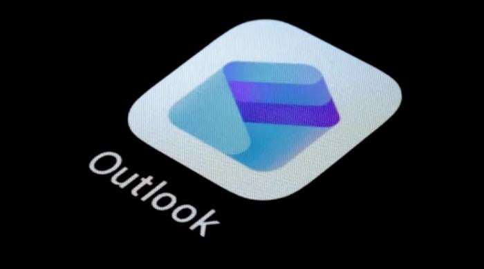 Is Outlook down? Microsoft users report email issues amid outage: Here's what we know