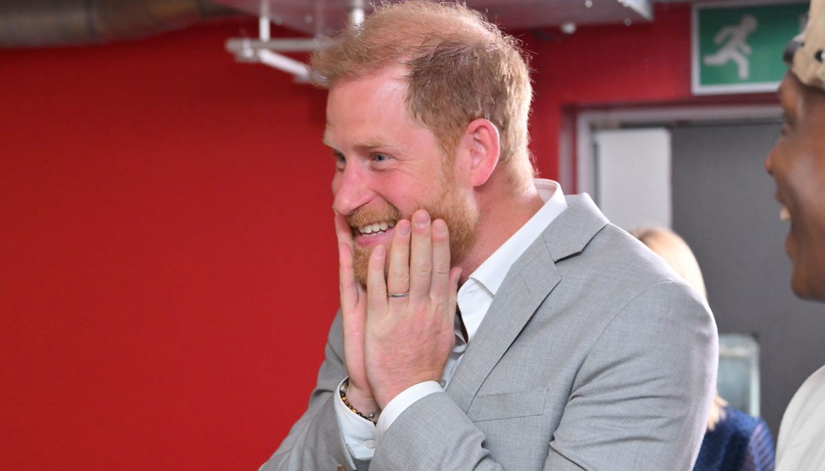 Palace holds crucial talks to give Prince Harry another chance