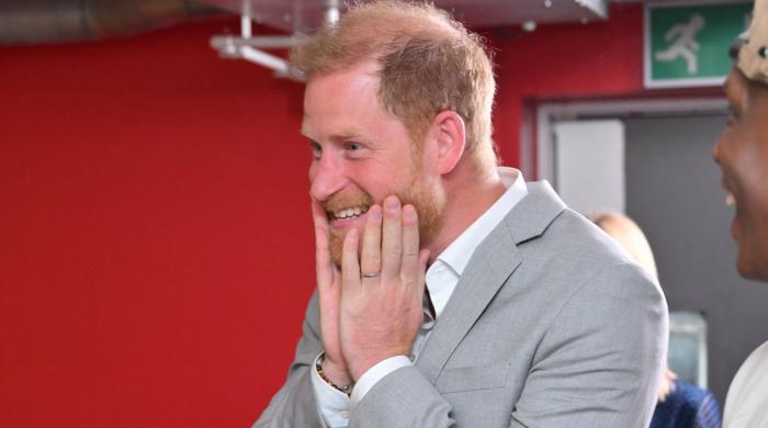 Palace holds crucial talks to give Prince Harry another chance