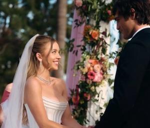 'Euphoria' season 3: Wedding scene goes viral for unexpected reason