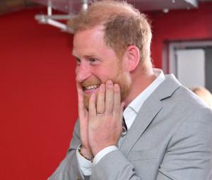 Palace holds crucial talks to give Prince Harry another chance