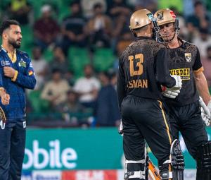 Hyderabad Kingsmen crush Multan Sultans to stay alive in PSL 11 title race