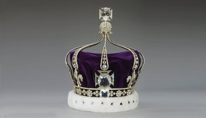 The Queen Mothers crown, which has the Koh-e-Noor diamond fitted in the front middle cross. — Reuters