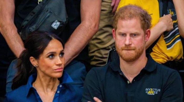 Meghan 'fuming' after Harry says 'keep eyes on prize' despite humiliation