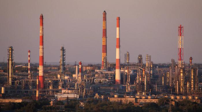 Pakistan refineries face Rs24bn losses amid April pricing pressures
