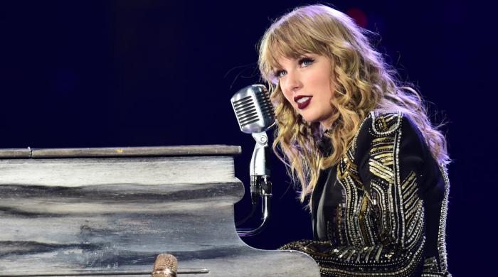 Taylor Swift reignites 'Reputation (TV)' speculations with latest move