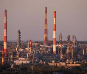 Pakistan refineries face Rs24bn losses amid April pricing pressures