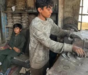 Lead exposure poses serious health risks to children in Pakistan: study 