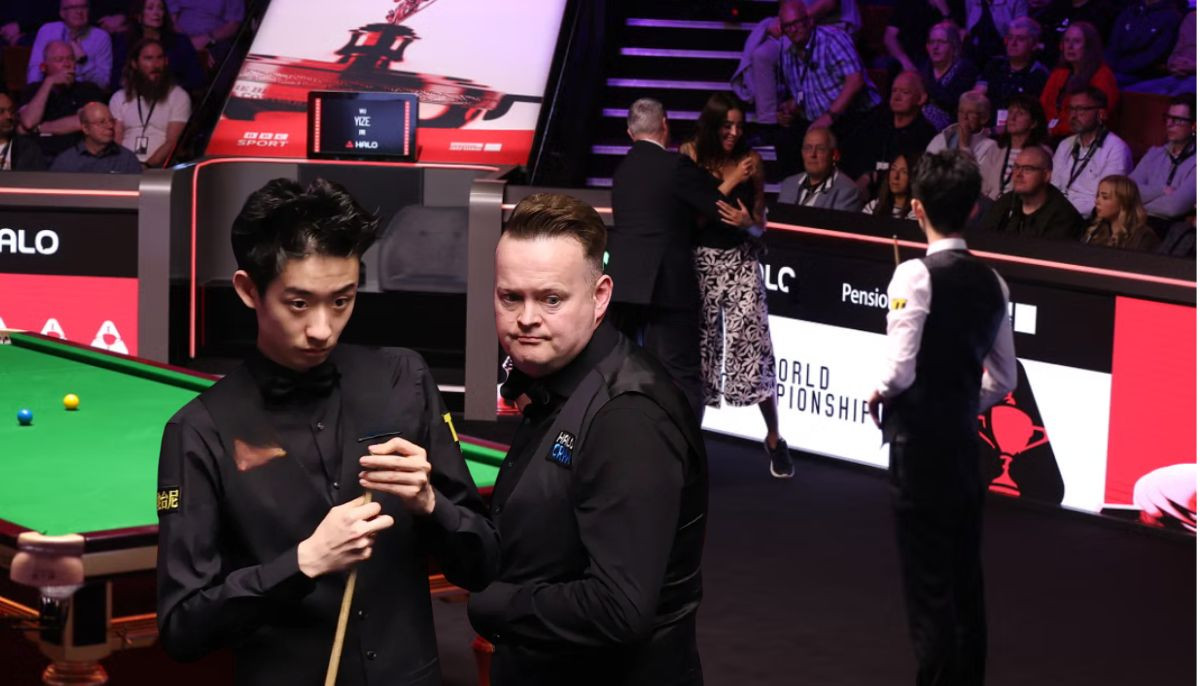 Crucible final gets heated as fan thrown out of World Snooker Championship