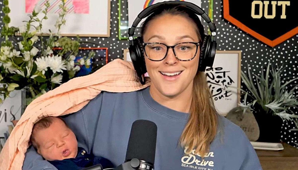 Kylie Kelce makes surprising confession about parenting with Jason