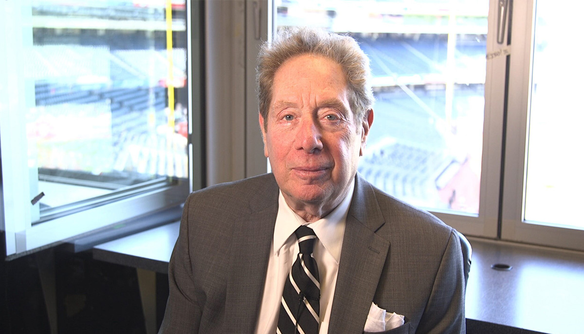 John Sterling, theatrical Yankees broadcaster, dies at 87