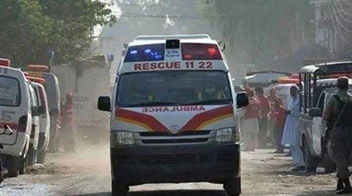 Eight die in Karachi as city records hottest day of the year