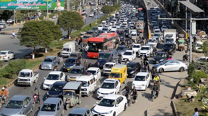 Motorbikes, buses, rickshaws to use designated lanes on Karachi's Sharea Faisal or face fines