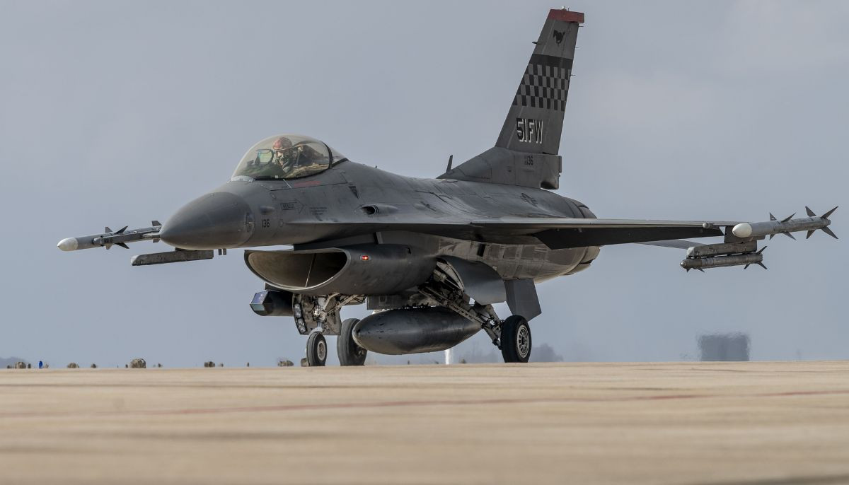 Saudi Arabia, Kuwait open bases, airspace to US military amid Iran War
