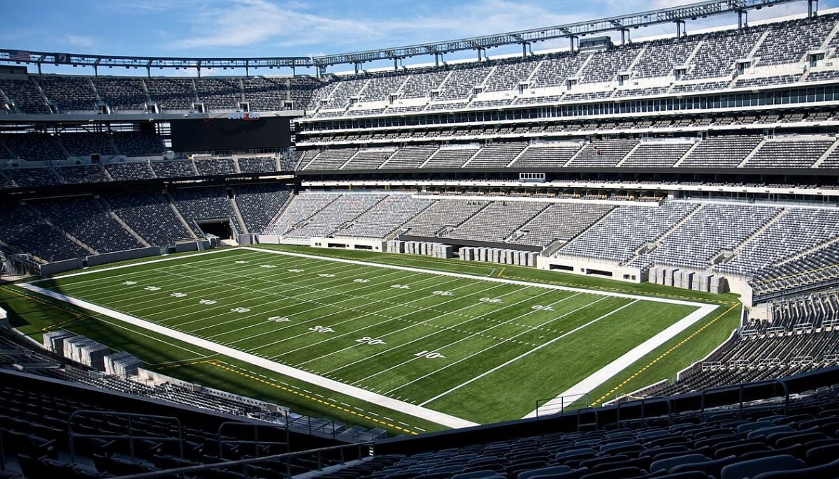 MetLife stadium begins installing natural grass pitch for 2026 World Cup final