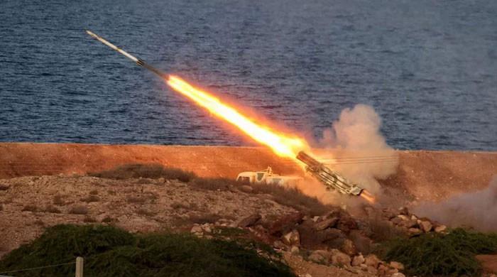 US and Iran exchange fire in Hormuz despite ongoing ceasefire