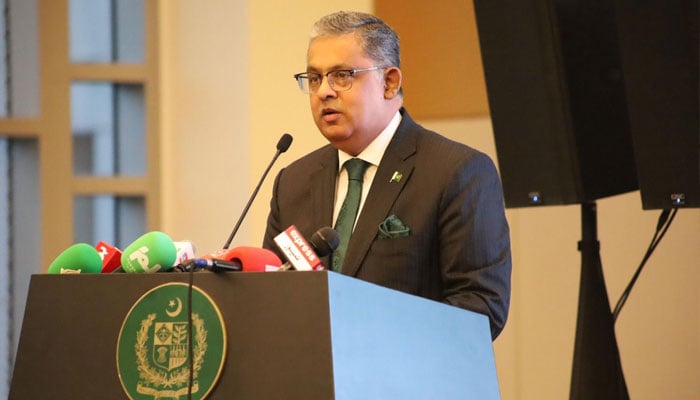 Pakistan Embassy in Washington hosts grand ceremony to commemorate the first anniversary of Marka-e-Haq. — APP