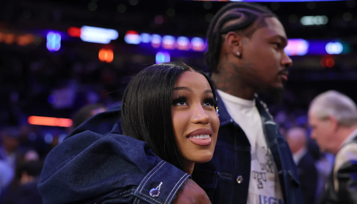 Mother's Day was a chance to get close for Cardi B, Stefon Diggs