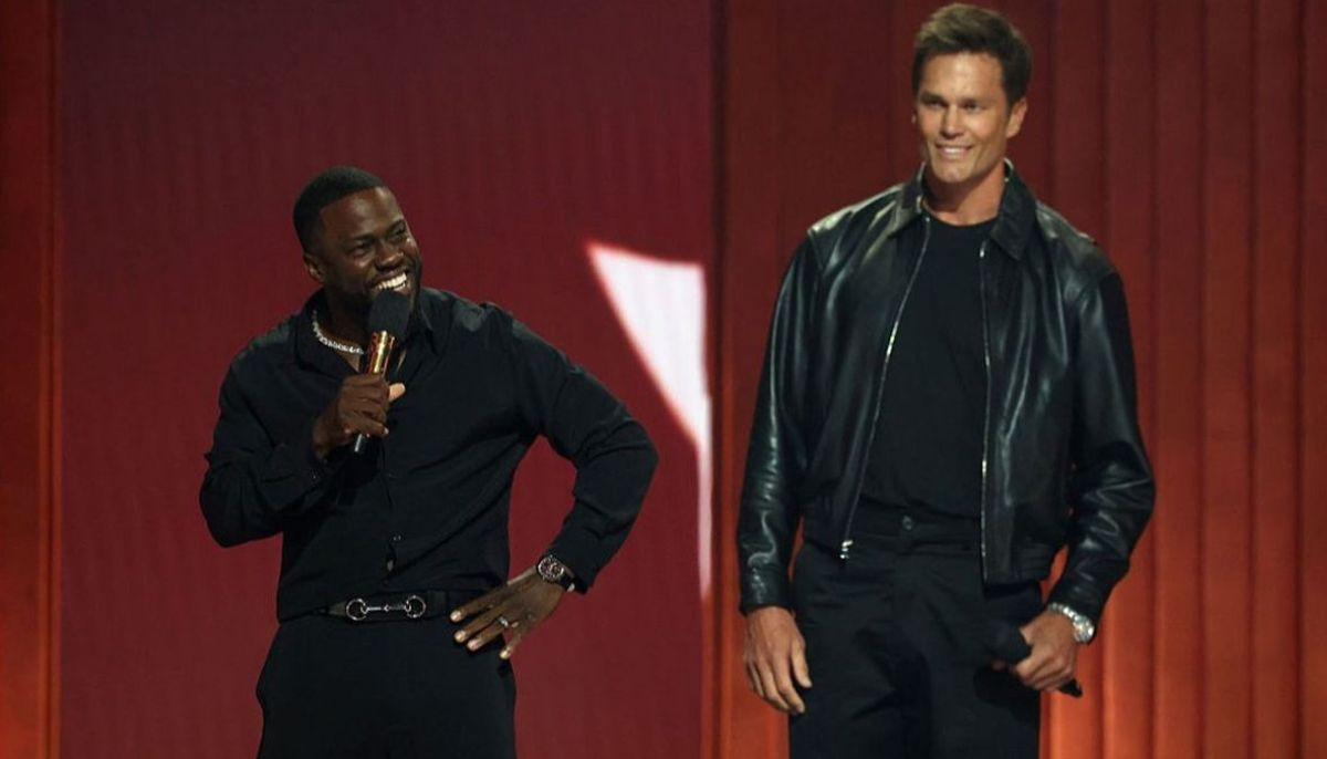 Tom Brady shows up unannounced at Hart's Netflix roast—was this two years in making?