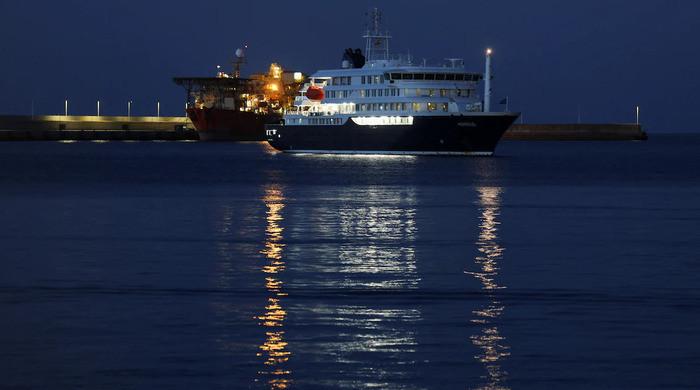 US, French nationals from hantavirus ship test positive