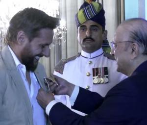 Cricket legend Shahid Afridi conferred Hilal-e-Imtiaz