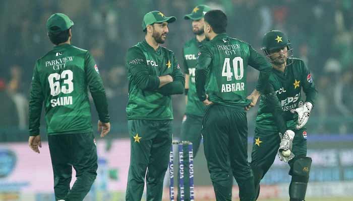 Pakistans Abrar Ahmed (second from right) celebrates taking a wicket with teammates during their third T20I against Australia at the Gaddafi Stadium in Lahore on February 1, 2026. — PCB