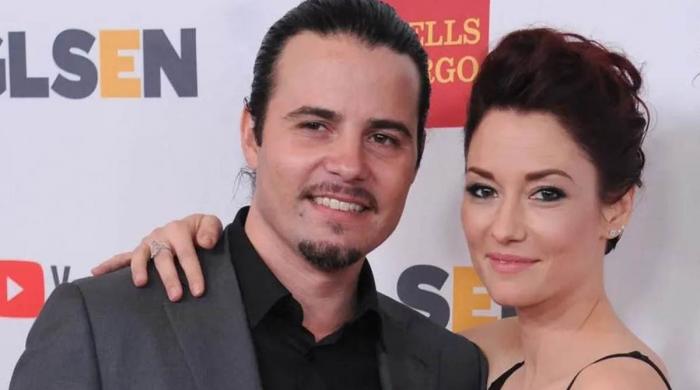 'Grey's Anatomy' alum Chyler Leigh, Nathan West part ways