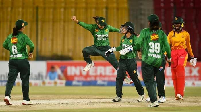 Pakistan secure unassailable series lead after beating Zimbabwe in 2nd T20I
