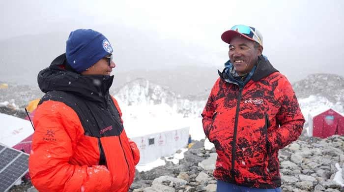 Nepali Sherpa scales Mount Everest for a record 32nd time