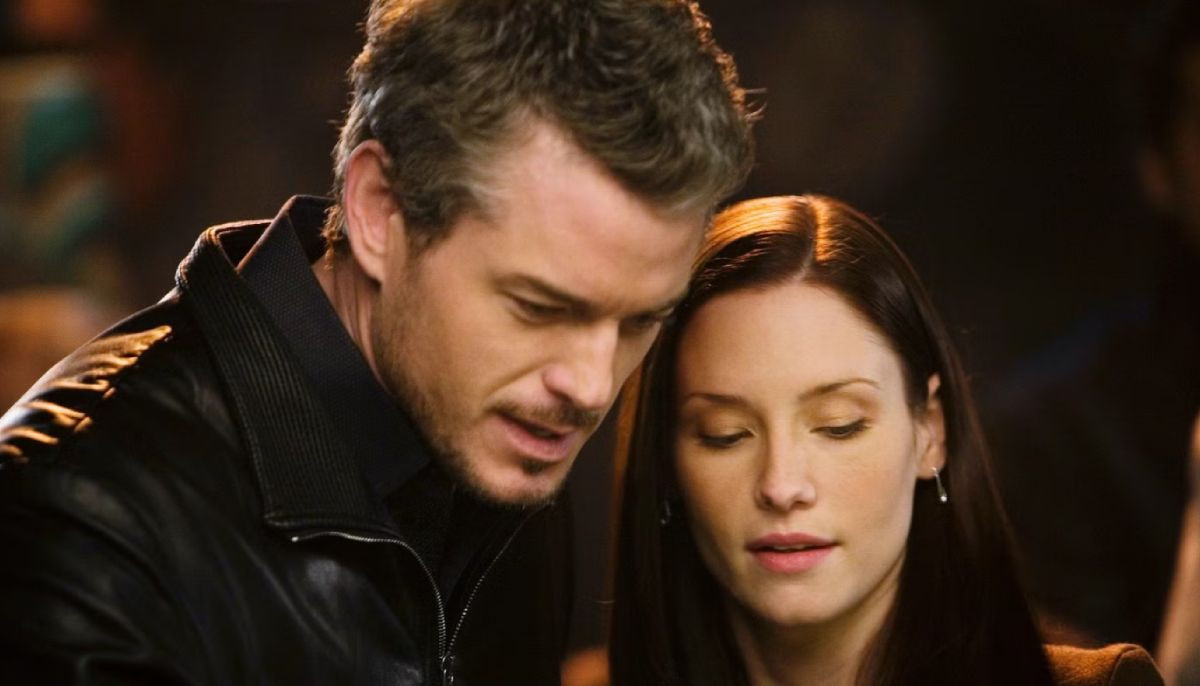 'Grey's Anatomy' star Chyler Leigh recalls moment she learned Eric Dane died
