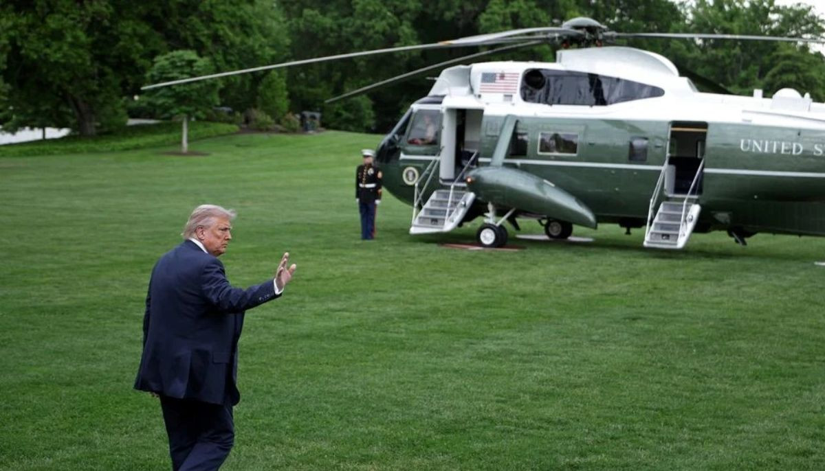 Trump plans to build helipad on White House south lawn to protect grass from Marine One