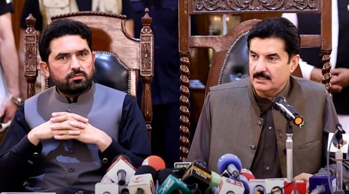 In rare unity, KP governor and CM criticise Centre over province's rights